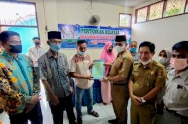 Lindungi Warga dari Sengketa Lahan, Pemda Wajo dan BPN Serahkan 207 Sertifikat Tanah Gratis di Keera