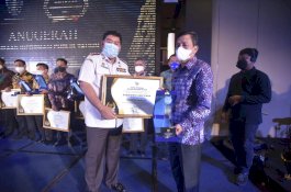 Luwu Utara Predikat Tertinggi Pertama Anugerah Keterbukaan Informasi Publik di Sulsel