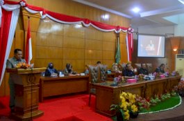 Wabup Sidrap Sampaikan Pendapat Bupati Atas Tiga Ranperda di DPRD
