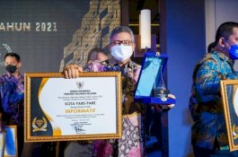 Pemkot Parepare Diganjar Anugerah Keterbukaan Informasi Publik Kategori Infomatif