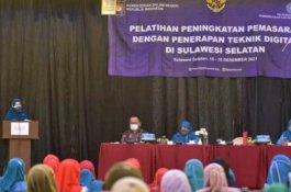 PKK Pusat dan Sulsel Latih Kader dan Pelaku UMKM Pasarkan Produk Secara Digital