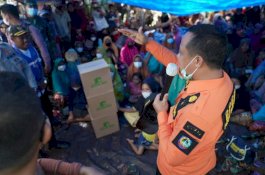 Warga Terdampak Gempa di Pulau Bonerate Selayar Terharu Dikunjungi Plt Gubernur Sulsel