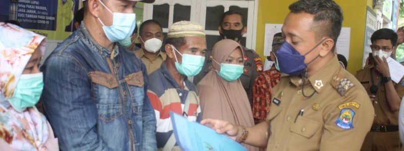 Serahkan Sertifikat Tanah, Wabup Jeneponto: Kalau Dijaminkan Jangan untuk Konsumtif