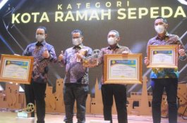 Sejajar Jakarta, Makassar Raih Penghargaan Kota Metropolitan Ramah Sepeda