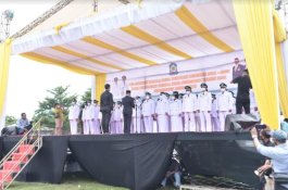 Hujan Rintik-Rintik, Bupati Jeneponto Lantik 41 Kepala Desa Terpilih