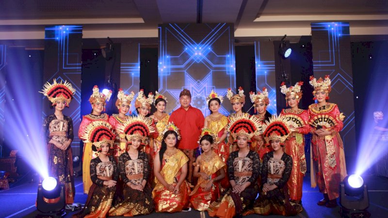 Hotel Harper Perintis by Aston Makassar menghadirkan kolaborasi pagelaran seni budaya antara Budaya Bali-Sulsel