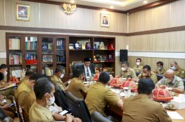 Evaluasi Kinerja Tahun 2021, Bupati Barru Kumpul Jajaran