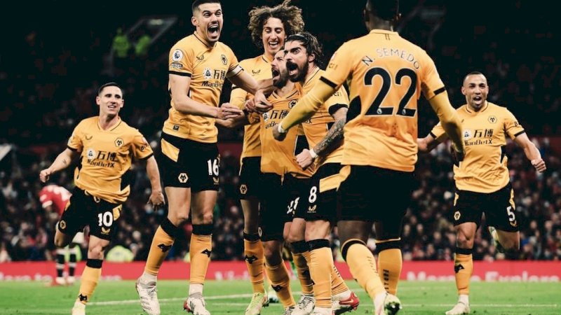 Pemain Wolves merayakan kemenangan atas Man United (Foto instagram Wolves) 