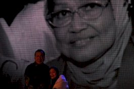 Ibunda Chairul Tanjung Meninggal Dunia