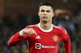 Cristiano Ronaldo Isyaratkan Hengkang dari Man United, jika Manajer yang Ditunjuk Tidak Sesuai Keinginannya