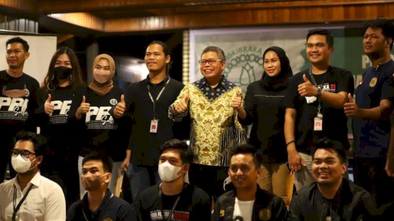 Wali Kota Parepare, Taufan Pawe, berfoto bersama pengurus pimpinan PPI se-Sulsel.