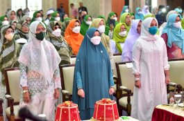 Ketua PKK Sulsel: Kita Harus Membaca Arti Al-Qur'an, Memahami, lalu Mengamalkannya