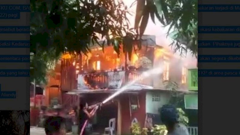 Kebakaran di Mangkoso, Kecamatan Soppeng Riaja, Kabupaten Barru, Sulawesi Selatan (Sulsel), Senin (10/1/2022) pagi.