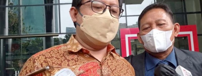 Gibran Rakabuming dan Kaesang Pangarep Dilaporkan ke KPK