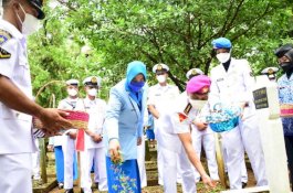 Jelang Hari Dharma Samudera 2022, Lantamal VI Ziarah ke TMP Panaikang Makassar