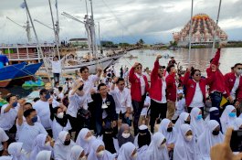  Relawan Deklarasikan Erick Thohir Sebagai Calon Presiden RI di Makassar