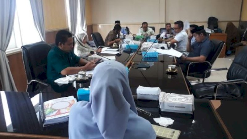Rapat dengar pendapat (RDP) Dewan Perwakilan Rakyat Daerah (DPRD) Kabupaten Jeneponto dengan Dinas Sosial (Dinsos), Selasa (18/1/2022).
