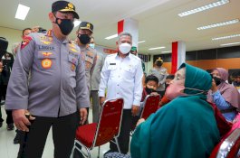 Cegah Omicron, Kapolri: Tolong yang Belum Vaksin Segera Vaksin yang Sudah Dua Kali Harus Booster