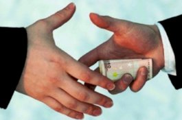 Kejari Jeneponto Ungkap Alasan Empat Tersangka Korupsi Rumah Kelompok Adat Terpencil Ditahan