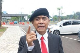 Petinggi Sunda Empire Datangi DPR Hendak Labrak Arteria Dahlan