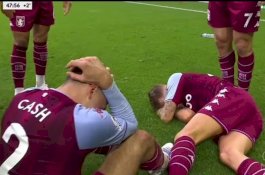 Kembali ke Goodison Park, Lucas Digne Disambut Lemparan Botol dari Pendukung Everton