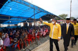 Taufan Pawe Sosialisasikan Airlangga Hartarto Calon Presiden di Luwu Timur