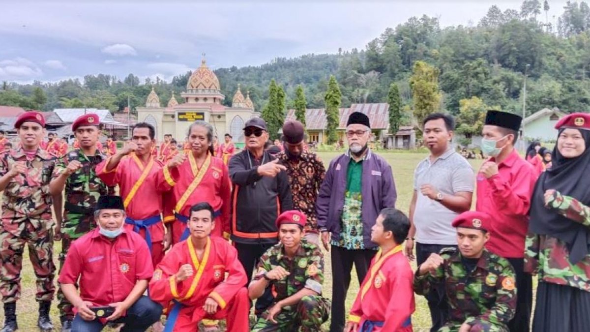 Muslimin Bando Dukung Pengembangan Tapak Suci di Enrekang