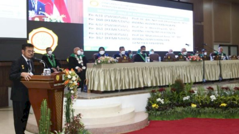 Menteri Pertanian (Mentan), Syahrul Yasin Limpo (SYL), pada orasi pengukuhan tiga profesor riset di Kementerian Pertanian (Kementan) di Bogor, Jumat (28/1/2022).