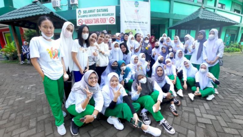 Program Studi (Prodi) S1 Gizi Universitas Megarezky (Unimerz) Makassar merayakan Hari Gizi Nasional ke-62 tahun 2022 dengan tema "Aksi Bersama Cegah Stunting dan Obesitas", Sabtu (29/1/2022).