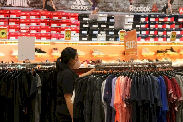 Adidas outlet outlet diskon