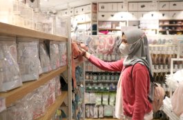 Gramedia, Miniso, dan Beberapa Brand Fashion Gelar Pesta Diskon di Mal Ratu Indah