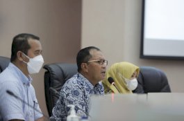 Danny Instruksikan Camat, Lurah Hingga RT/RW Antisipasi Penyebaran Omicron