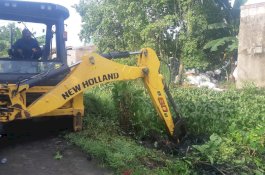 Sabtu Bersih, DPU Makassar Kerahkan Armada dan Satgas untuk Pengerukan Kanal Sinassara