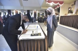 Bupati Luwu Utara Lantik Dirut PDAM Bersama 144 Pejabat Adminstrator dan Pengawas