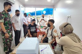 Vaksinasi Capai 90 persen,  Camat Biringkanaya Imbau Warganya Tetap Patuhi Prokes