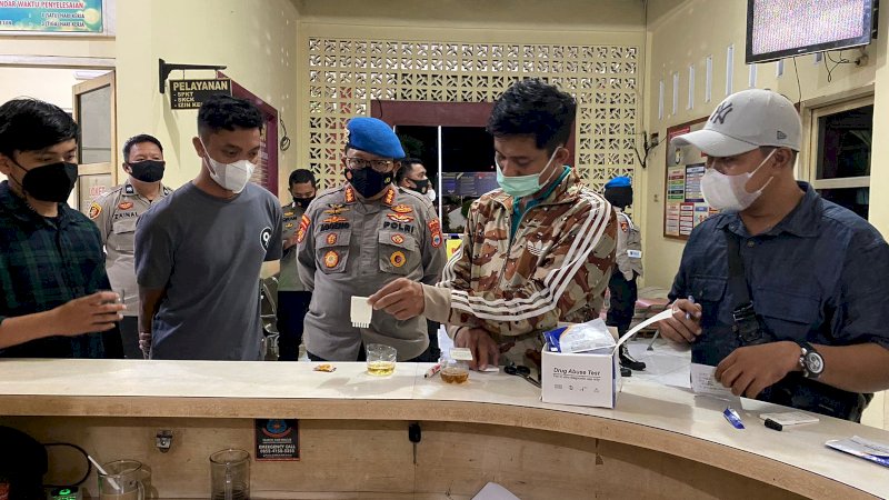 Sidak Beberapa Polsek di Makassar, Propam Polda Sulsel Temukan Anggota Positif Narkoba