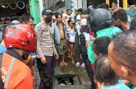 Mayat Bayi Laki-laki Ditemukan Dalam Drainase di Gowa