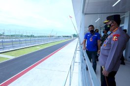 Kapolri Cek Kesiapan Pramusim MotoGP Mandalika, Pastikan Pelaksanaan Prokes hingga Pengamanan