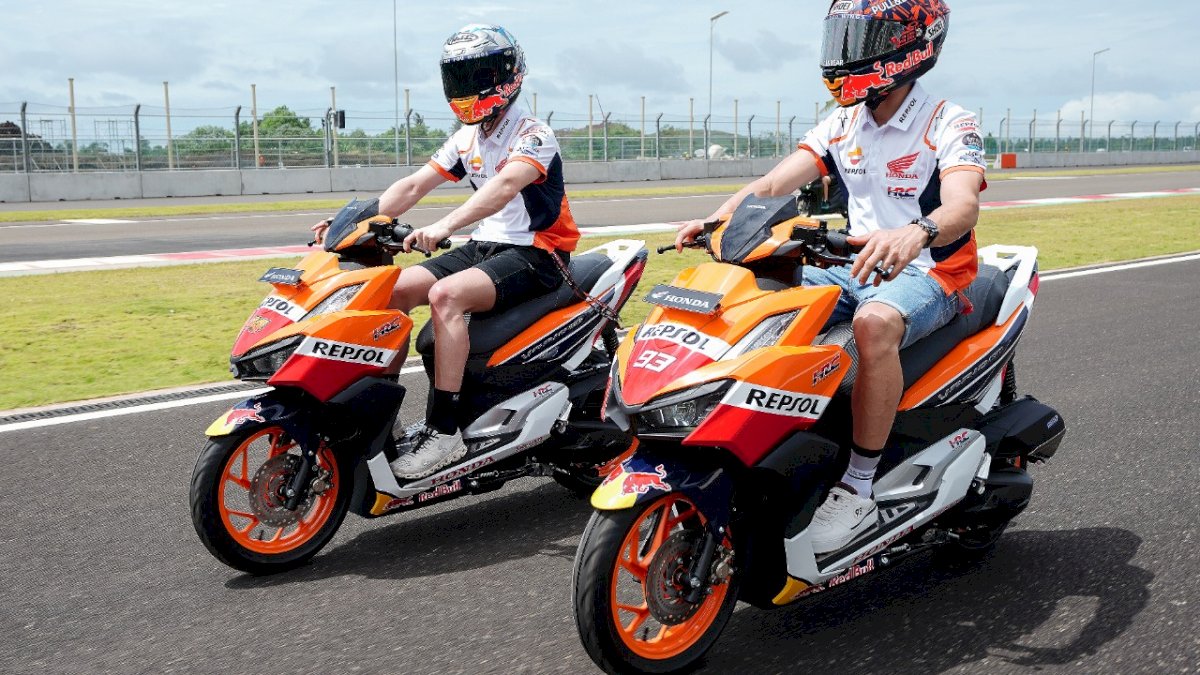 Marquez dan Espargaro Tunggangi All New Honda Vario 160 MotoGP Mandalika
