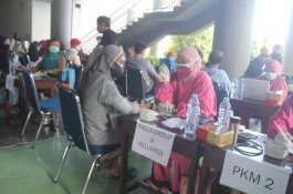 Ratusan Guru dan Karyawan Sekolah Islam Athirah Jalani Vaksinasi Dosis Ketiga