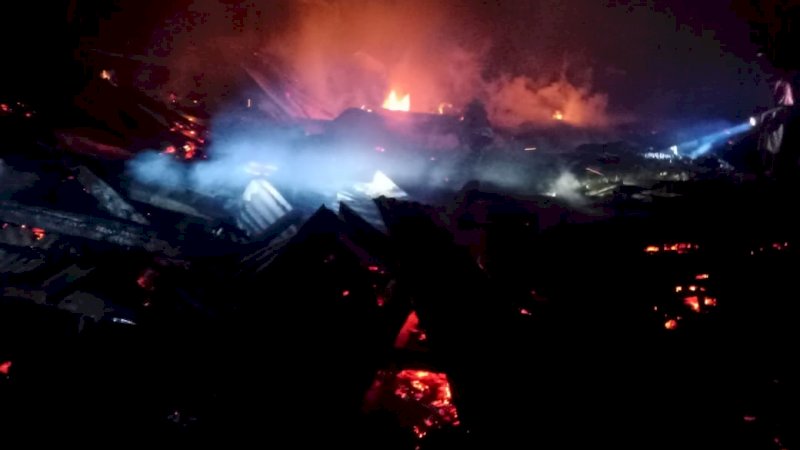 TKP kebakaran di Kabupaten Gowa yang merenggut nyawa.