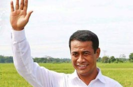 Prof Yusran Jusuf Sebut Amran Sulaiman Layak jadi Ketua IKA Unhas