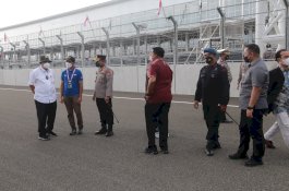 Kompolnas RI Cek Kesiapan Pengamanan Sirkuit Mandalika Jelang Race MotoGP