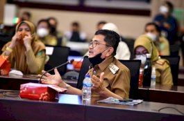 Rakor Kepala Daerah se-Sulsel, Palopo Capai Target Vaksinasi Nasional