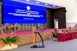 Bupati Wajo Minta Perangkat Desa Tingkatkan Pelayanan Kepada Masyarakat