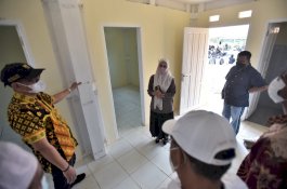 72 Huntap Diserahkan ke Korban Banjir Bandang Luwu Utara