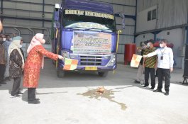 Stabilisasi Harga Jagung, Kementan dan Pemda Bima Kirim Jagung ke Surabaya 2.600 Ton