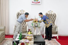 Plt Bupati Penajem Paser Utara Bertemu Andi Sudirman Bahas Rencana Kerjasama Supporting Logistik IKN