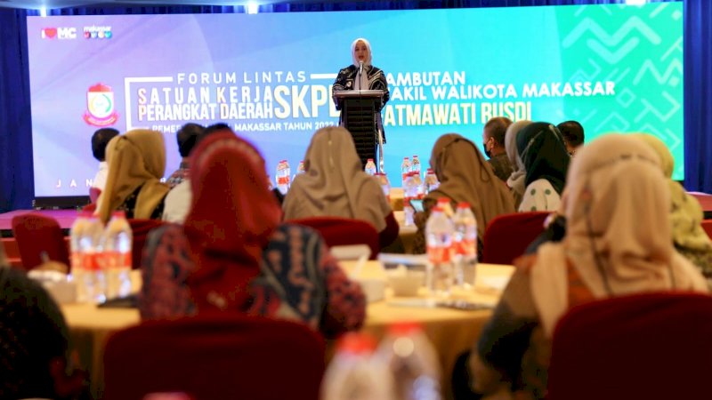 Wakil Wali Kota Makassar, Fatmawati Rusdi hadiri Forum Lintas Satuan Kerja Perangkat Daerah (SKPD) Kota Makassar di Swiss-Bell Hotel Makassar, Jum’at (11/3/2022). 