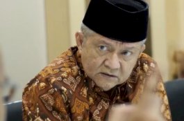 Kritik Logo Halal Baru, Waketum MUI Hanya Bisa Tersenyum: Silakan Tafsirkan!